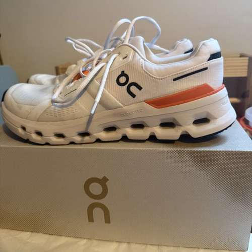 On Cloudrunner 2 athletic shoes used, size 44, white