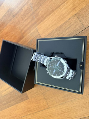 Huawei Watch Ultimate Ceramic 49mm waterproof with heart rate monitor used (green)