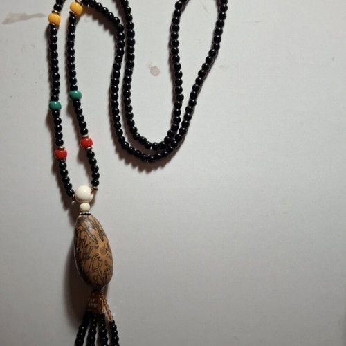 Boho necklace wooden like new