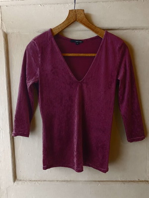 Teen 3/4 Sleeve Blouse used, very good condition