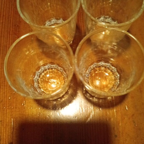 Set of 4 shot glasses like new