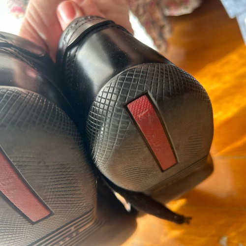 Prada shoes used with sole defect, size 44.5, black