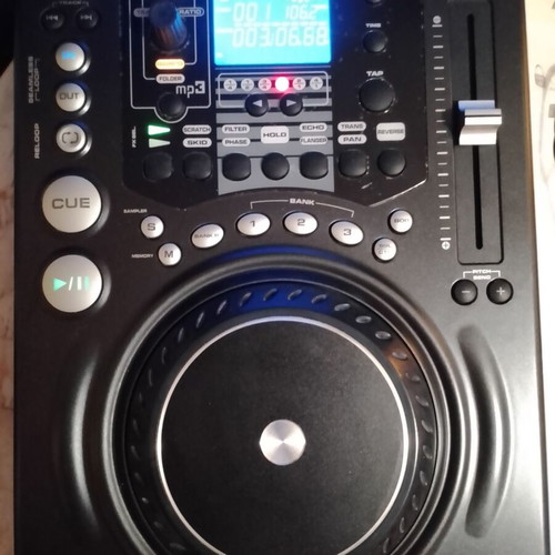 American Audio CDI 500 MP3 player like new