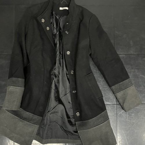 Clothing bundle, assorted women's wear