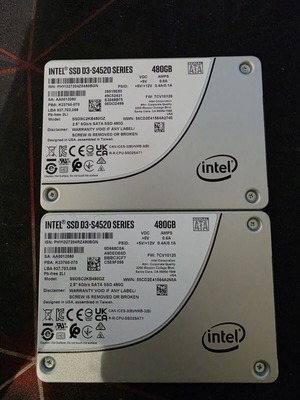 Intel SSD D3-S4520 480 GB set like new