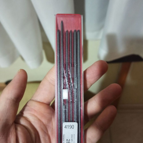 Art supplies like new, bulk materials