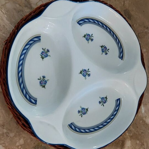 Ceramic serving dish for nuts new