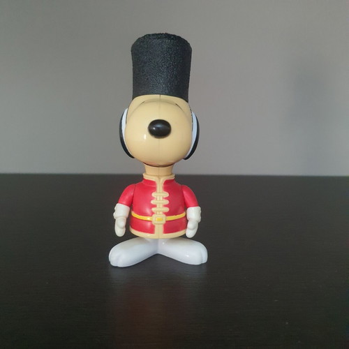 Snoopy "British Guard" figure used, 1999 McDonald's collectible