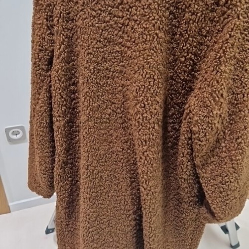 Kaffe boucle coat in brown color like new