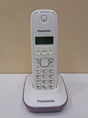 Panasonic Безжичен Телефон Лилав Като Нов