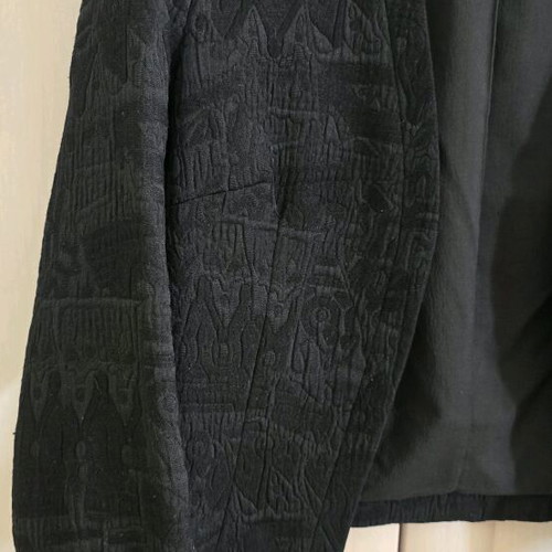 Crop brocade jacket H&M size small like new