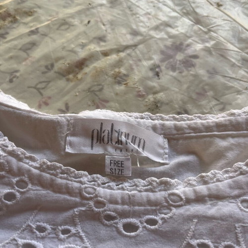 Women's blouse like new