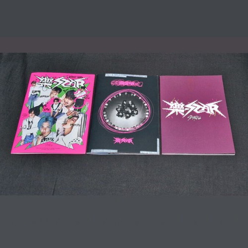 Stray Kids Rock Star set like new