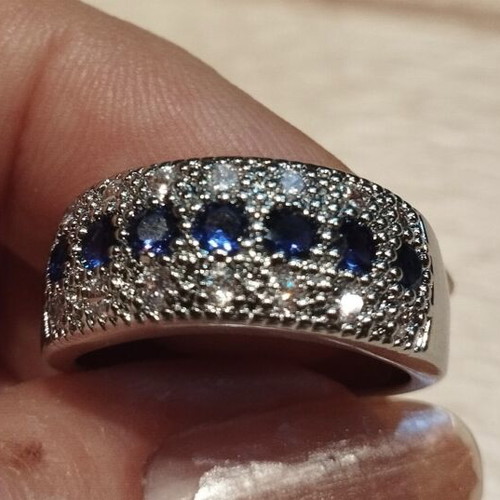 Blue Zirconia Stone Ring Elegance, like new, white gold coated