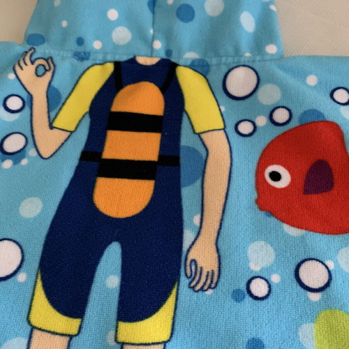 Poncho children's towel like new