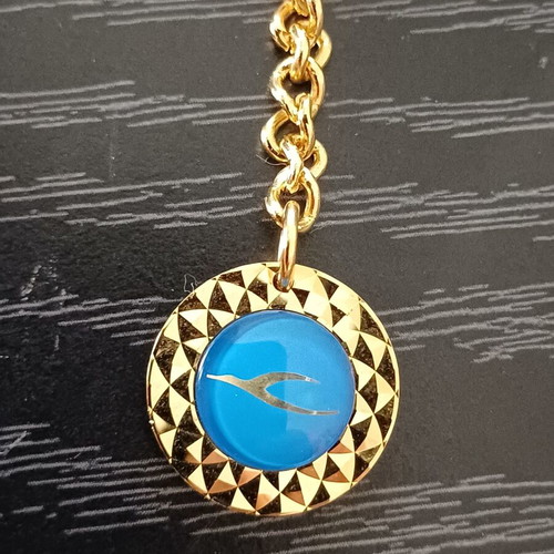 Kuwait Airways vintage gold-plated keychain 1960s Jet Age memorabilia