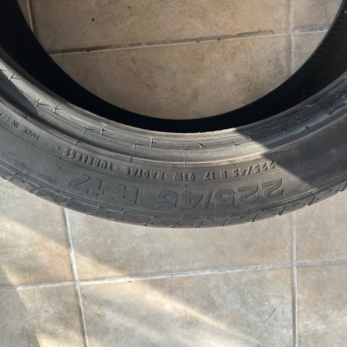 Continental Contact 3 225/45/17 used tire