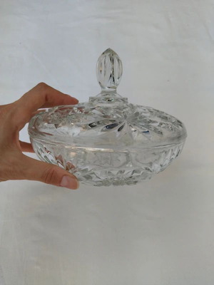 Vintage glass fondantière like new with carved lid
