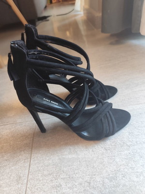 Zara basic black high heel sandals size 37