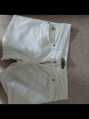 White Toi&Moi shorts like new, size XS