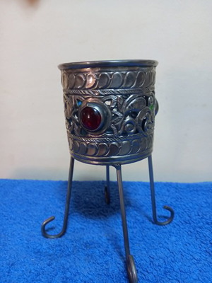 Artistic Candle Holder used