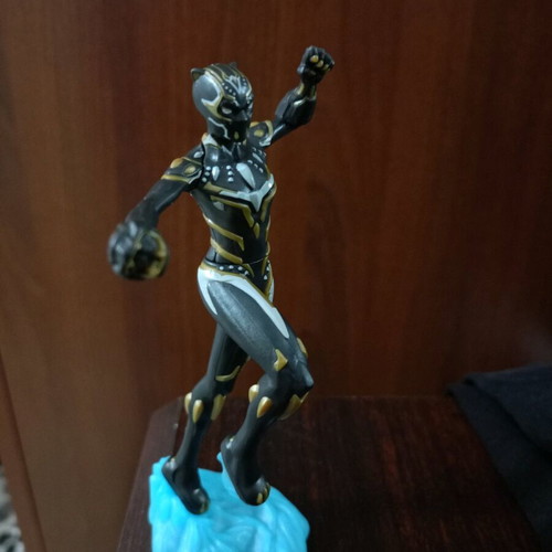 Marvel figure in excellent condition