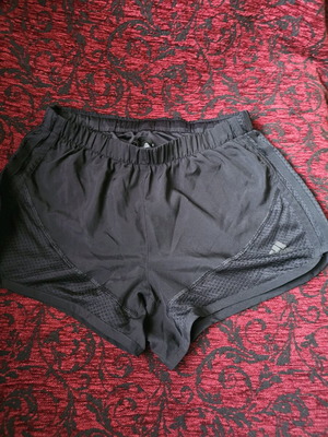 Adidas μαύρο σορτσάκι σαν καινούργιο, 2XS