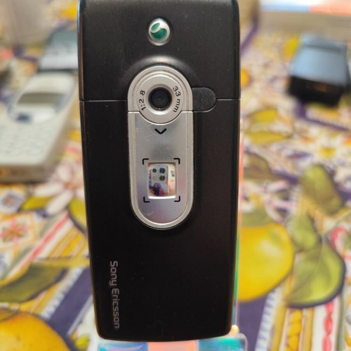 Sony Ericsson T630 used mobile phone black, battery loose, no charger