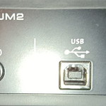 Behringer Uforia UM2 audio interface like new