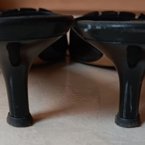 Mules DKNY black patent leather used, size 36 with box