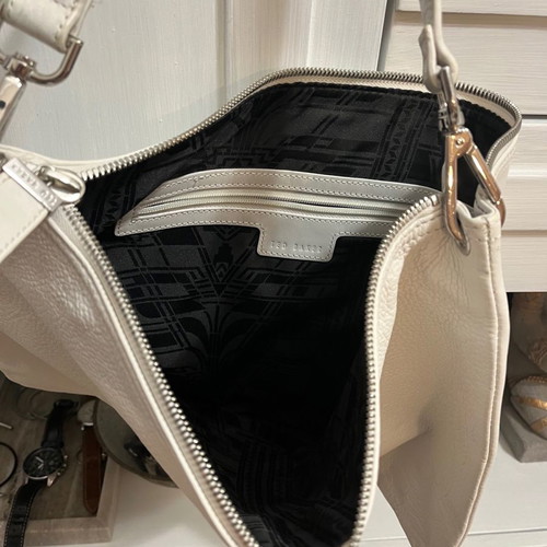 White leather shoulder bag Ted Baker like new