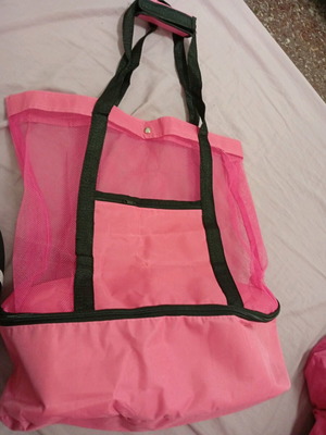 Shoulder beach bag like new with cooler pink