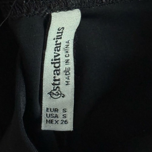 Stradivarius black metallic leggings like new