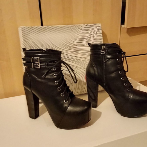 Exe leather ankle boots new, black, size 40