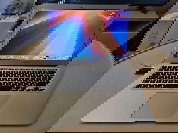 MacBook Air Intel i5