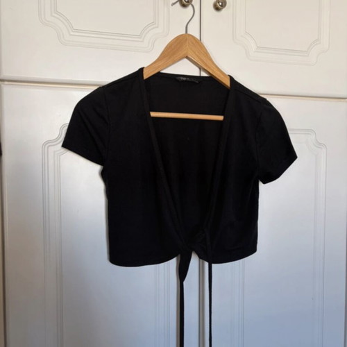 Shein black top like new with laces