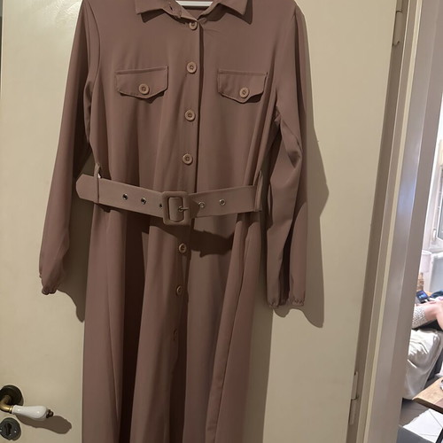 Women's midi dress like new
