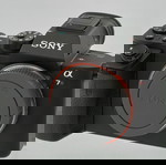  Πωλείται SONY A7 Rii + 3 ΦΑΚΟΙ + ΕΞΟΠΛΙΣΜΟΣ