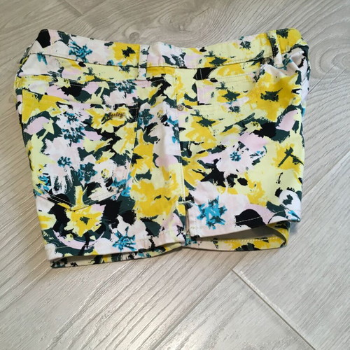 Juicy Couture floral shorts like new, size XS/S, multicolored