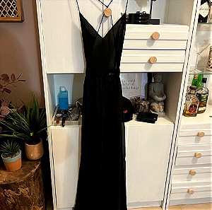 Εξώπλατο μαύρο maxi φόρεμα small