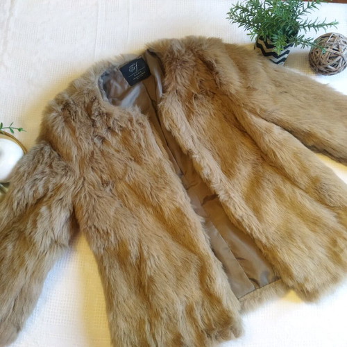 Zara fur like new, beige, size M