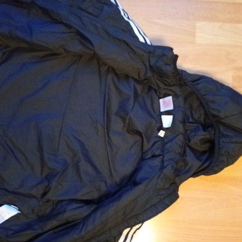 Adidas kids jacket 152cm 11-12 years with hood like new, black
