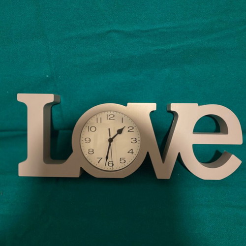 Love hanging wall clock new