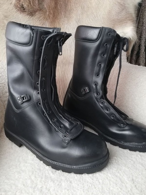 Tacconi leather boots new, size 45, black