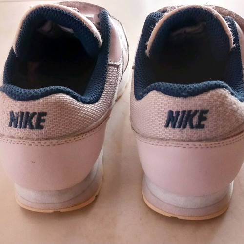 Nike MD Runner 2