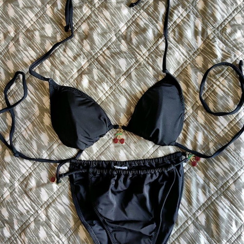 Bansko swimsuit black like new, sizes XS-S, push up option