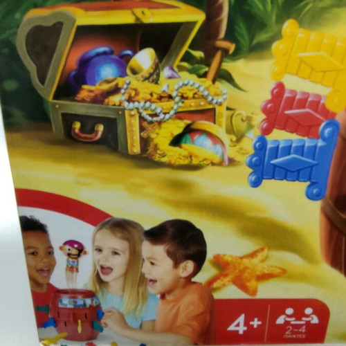 Pirate game like new for ages 4+