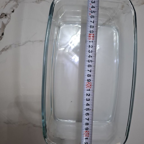 Pyrex Glass Bakeware Rectangular 35 cm like new