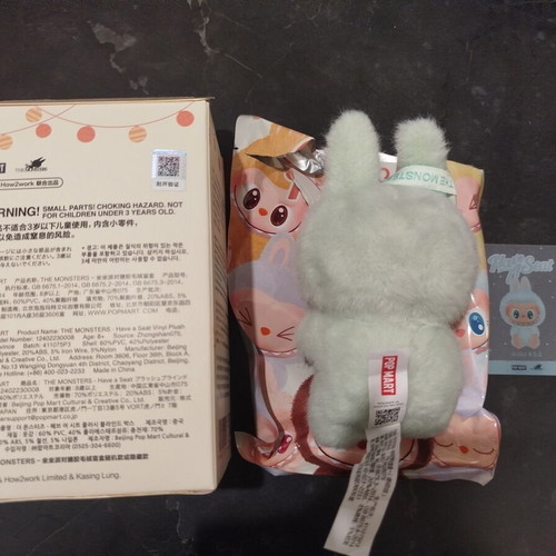 Labubu Popmart Have a Seat QUQU figure like new with box