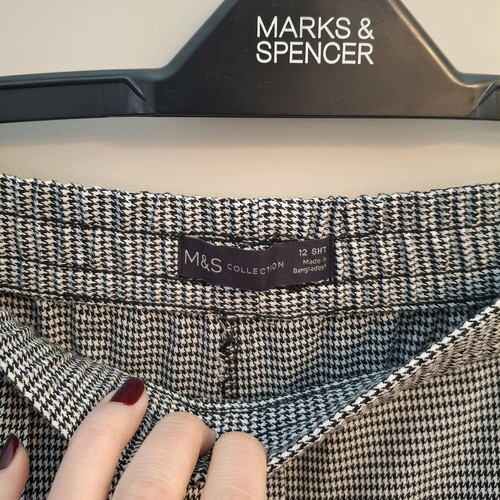 Marks & Spencer pants straight fit like new, black and white